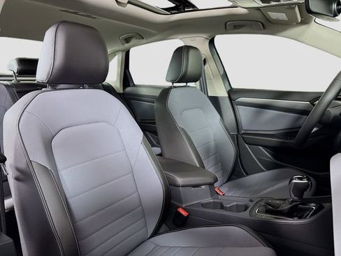 New 2026 Volkswagen Jetta SE image 27