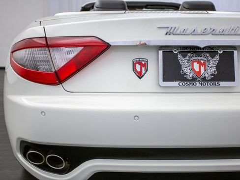 Used 2011 Maserati GranTurismo Convertible RWD image 34