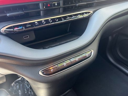 Used 2024 FIAT 500 e (RED) image 28