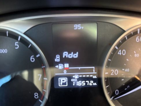 Used 2018 Nissan Kicks S w/ Exterior Package image 16