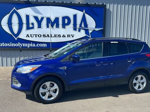 Used 2016 Ford Escape SE w/ Equipment Group 201A AWD/4WD image 1
