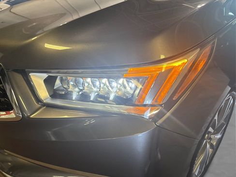 Used 2018 Acura MDX SH-AWD w/ Technology Package image 21