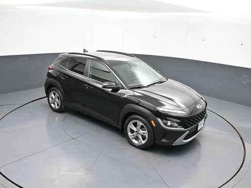 Certified 2022 Hyundai Kona SEL w/ Convenience Package FWD image 36