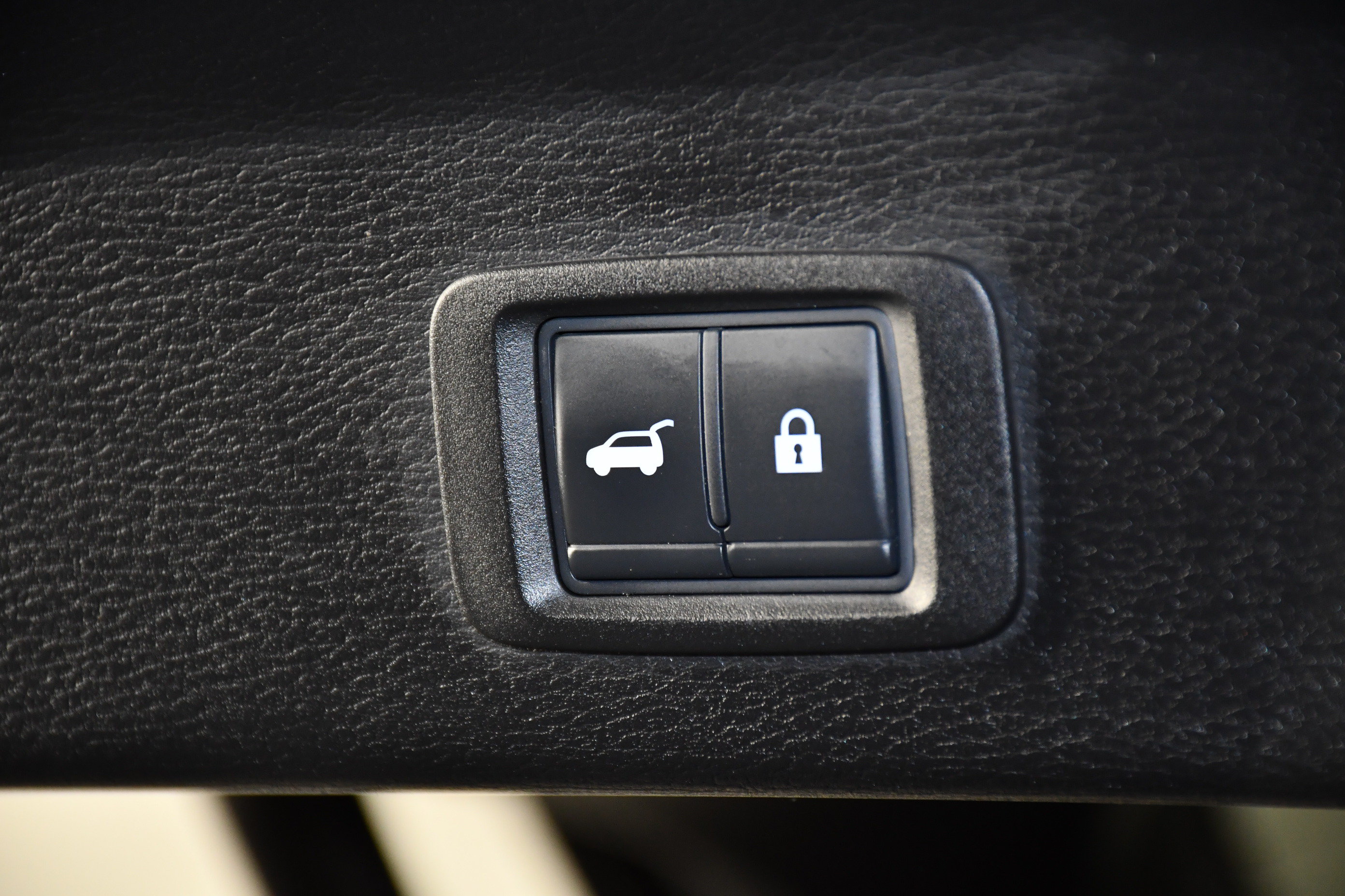 Used 2022 Mitsubishi Outlander SEL AWD/4WD image 49