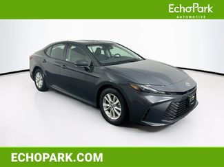 Used 2025 Toyota Camry LE FWD video 1