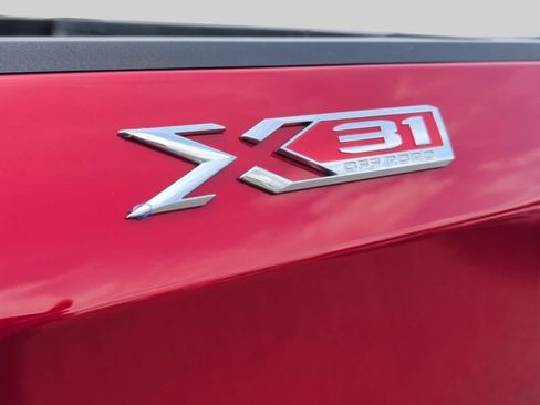 Used 2025 GMC Sierra 1500 SLT w/ SLT Premium Plus Package AWD/4WD image 49