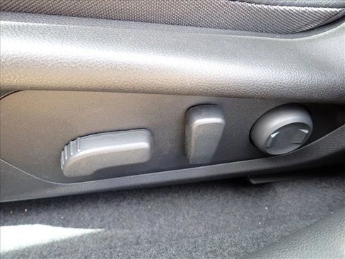 New 2026 Subaru Crosstrek 2.5i Limited image 13