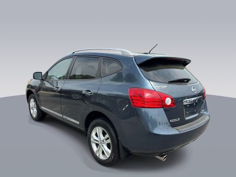Used 2013 Nissan Rogue SV w/ Premium Pkg AWD/4WD image 5