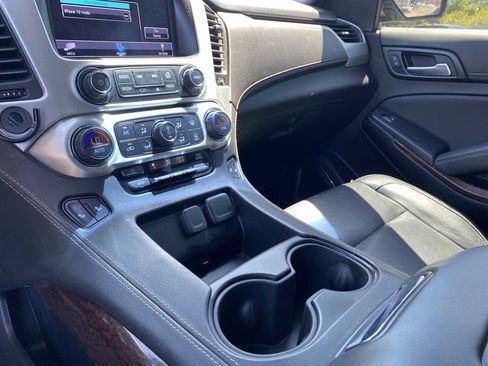 Used 2019 GMC Yukon SLT image 15