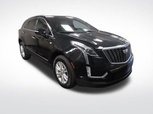 Certified 2022 Cadillac XT5 Luxury image 8