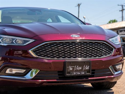 Used 2017 Ford Fusion Platinum AWD/4WD image 9