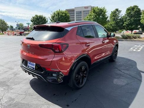 Used 2024 Buick Encore GX Sport Touring AWD/4WD image 8