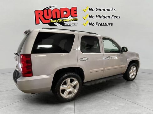 Used 2007 Chevrolet Tahoe LTZ w/ LTZ Preferred Equipment Group AWD/4WD image 6