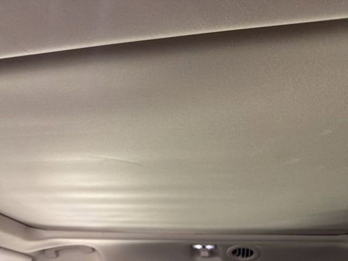 Used 2021 Ford Explorer XLT w/ Equipment Group 202A image 30