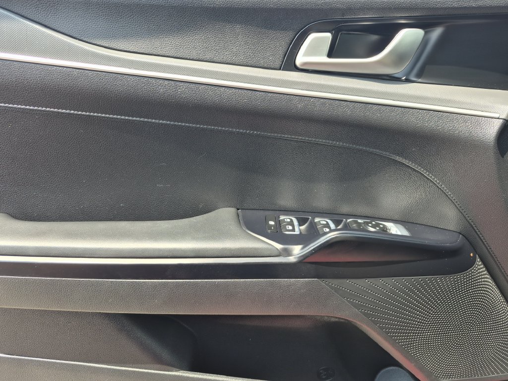 Used 2024 Kia K5 LXS FWD image 7