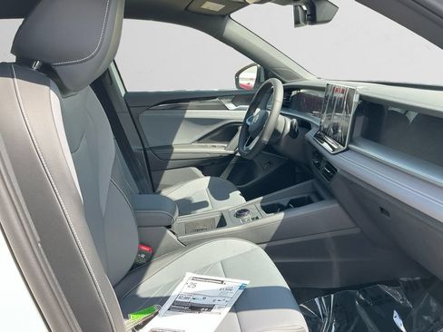 New 2026 Volkswagen Tiguan SE R-Line AWD/4WD image 15