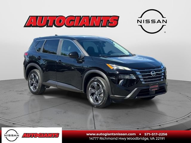 Used 2024 Nissan Rogue SV FWD image 1