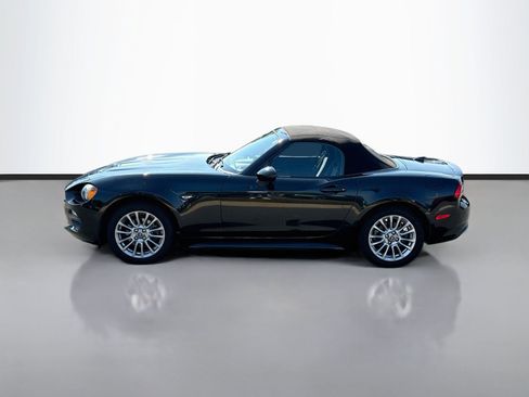 Used 2018 FIAT 124 Spider Classica w/ Technology & Siriusxm Group RWD image 4
