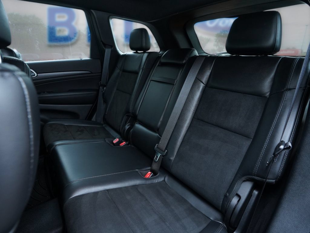Used 2018 Jeep Grand Cherokee Altitude AWD/4WD image 21