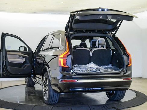 New 2026 Volvo XC90 B6 Ultra w/ Protection Package AWD/4WD image 29