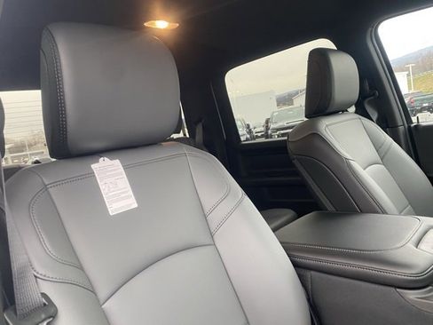 New 2026 RAM 2500 Tradesman w/ Chrome Appearance Group image 28