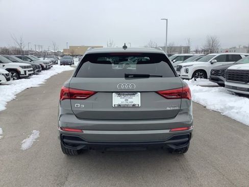 Used 2025 Audi Q3 2.0T Premium image 5