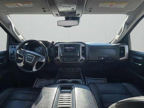 Used 2017 GMC Sierra 3500 Denali w/ Duramax Plus Package image 18