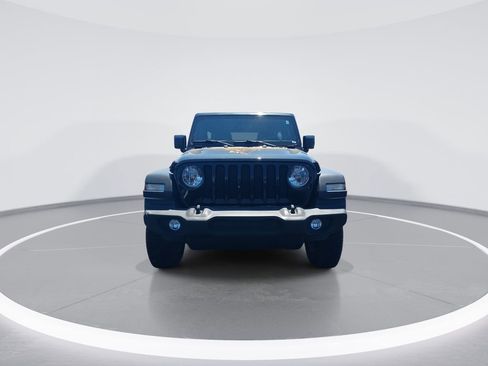Used 2021 Jeep Wrangler Unlimited Sport AWD/4WD image 3