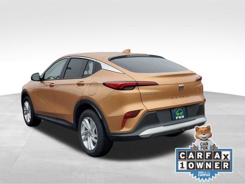 Certified 2024 Buick Envista Preferred w/ Convenience II Package image 3