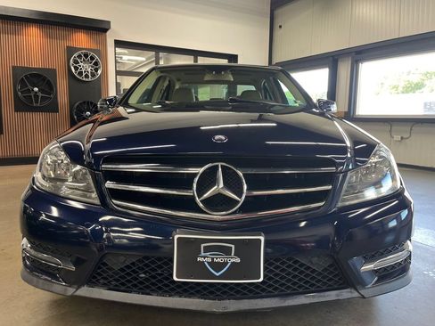 Used 2014 Mercedes-Benz C 300 4MATIC Sedan image 25