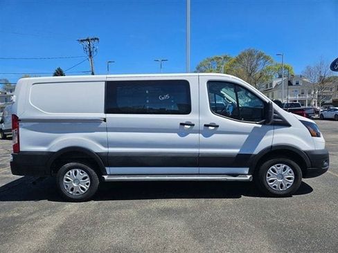 Used 2025 Ford Transit 250 Low Roof w/ Exterior Upgrade Package RWD image 8
