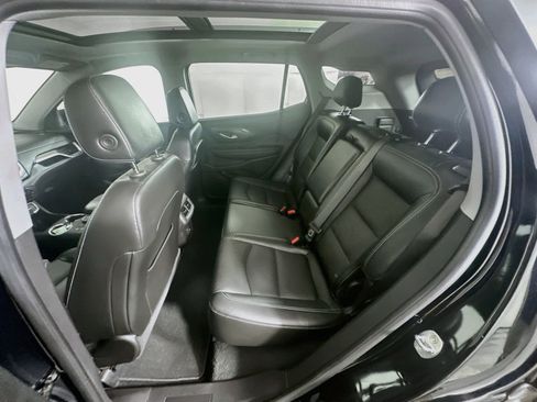 Used 2023 GMC Terrain SLT w/ Infotainment Package II AWD/4WD image 27