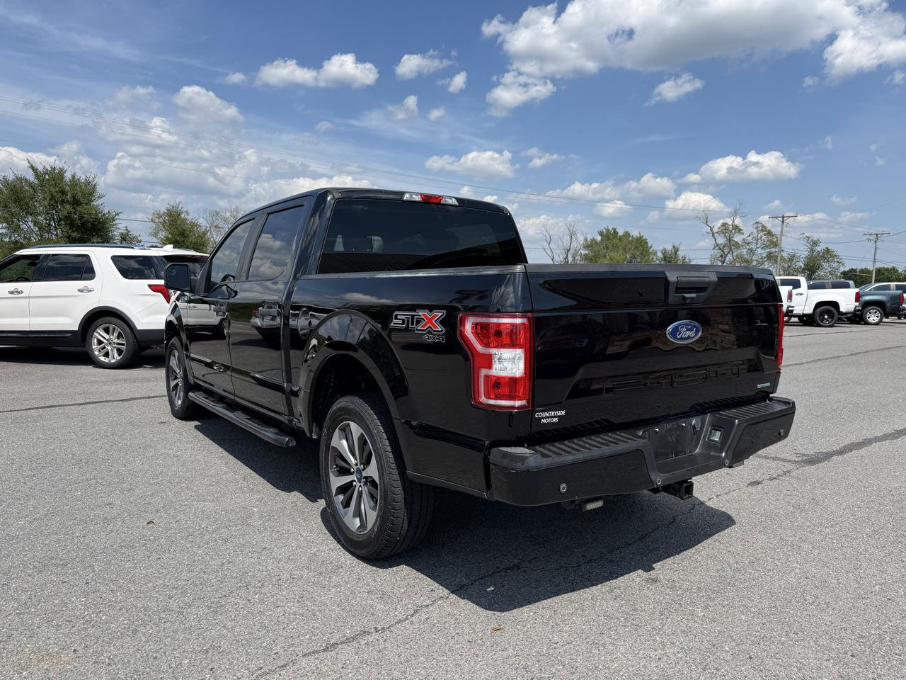 Used 2019 Ford F150 XL w/ Equipment Group 101A Mid AWD/4WD image 4