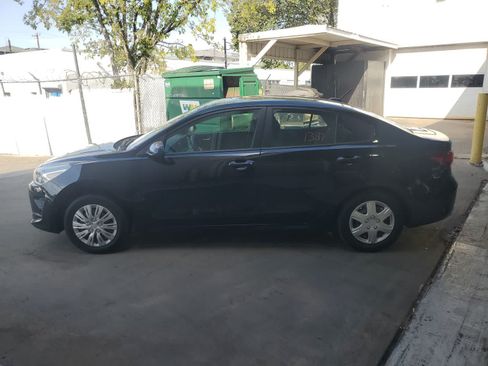 Used 2023 Kia Rio S FWD image 3
