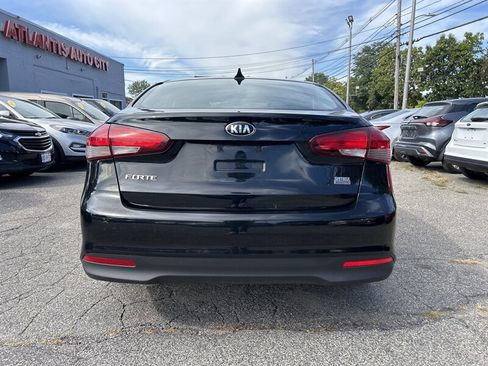 Used 2017 Kia Forte LX image 5