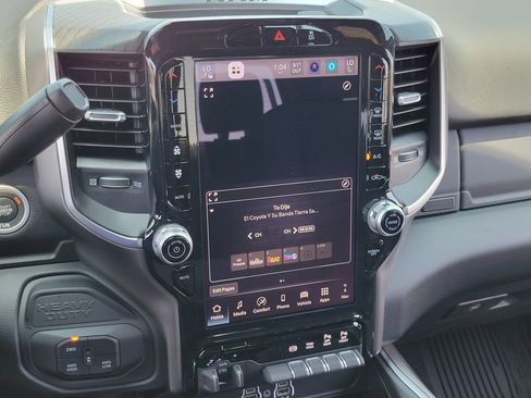 New 2026 RAM 2500 Big Horn AWD/4WD image 8