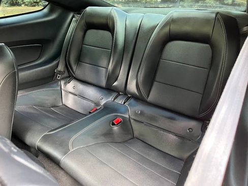 Used 2019 Ford Mustang GT Premium RWD image 42