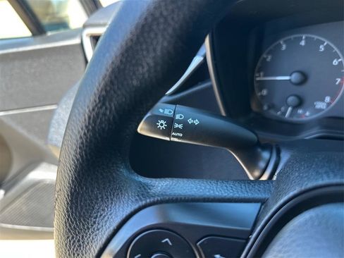 Used 2023 Toyota Corolla LE FWD image 18