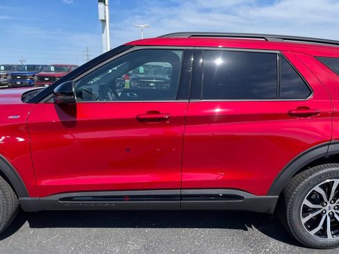 New 2026 Ford Explorer ST-Line AWD/4WD image 32