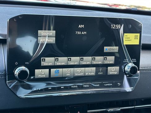 New 2025 Mitsubishi Outlander SE image 19