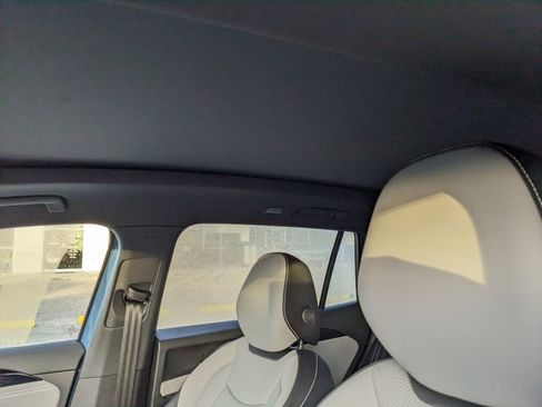 New 2026 Volkswagen Tiguan SE R-Line image 21