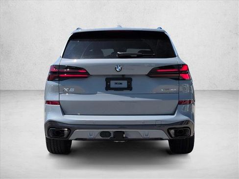 New 2026 BMW X5 xDrive40i w/ M Sport Package AWD/4WD image 8