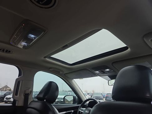 Certified 2021 Kia Telluride S image 21