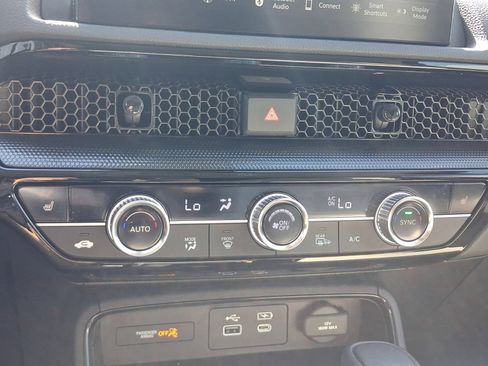 Used 2024 Honda CR-V EX-L image 17
