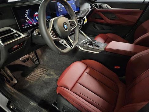 New 2026 BMW M440i image 9