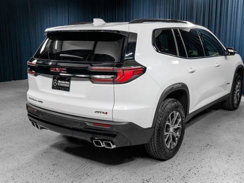 Used 2024 GMC Acadia AT4 w/ Luxury Package image 5