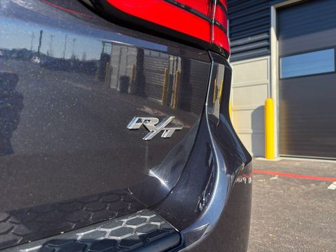 Used 2025 Dodge Durango R/T image 32