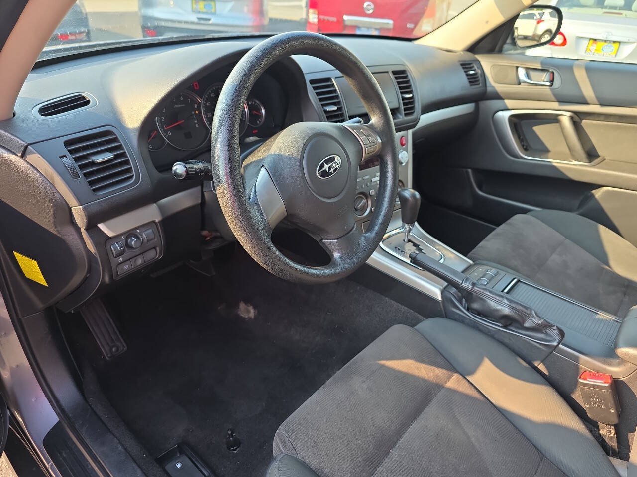 Used 2008 Subaru Outback 2.5i L.L. Bean AWD/4WD image 11