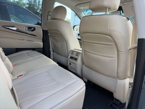 Used 2016 INFINITI QX60 Luxe w/ Premium Plus Package AWD/4WD image 5
