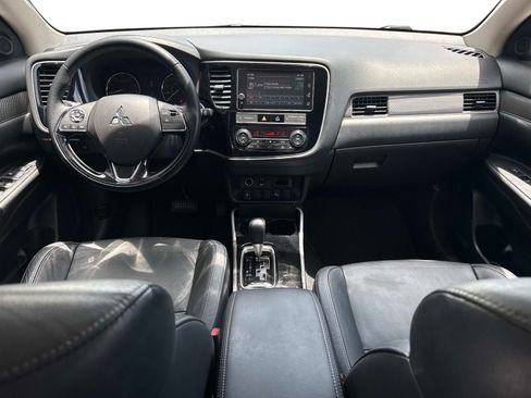 Used 2019 Mitsubishi Outlander SEL FWD image 16